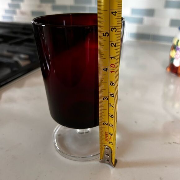 Set of 2 Vintage Ruby Red Glasses  Luminarc France new - Picture 5 of 7